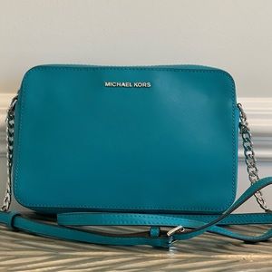 Michael Kors Jet Set Saffiano Leather Crossbody Bag